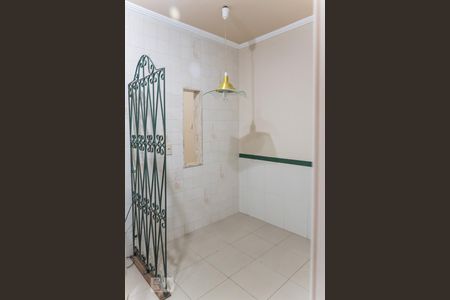 Apartamento para alugar com 60m², 2 quartos e sem vagaCozinha 