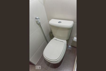 Apartamento para alugar com 60m², 2 quartos e sem vagaBanheiro da Suíte 2