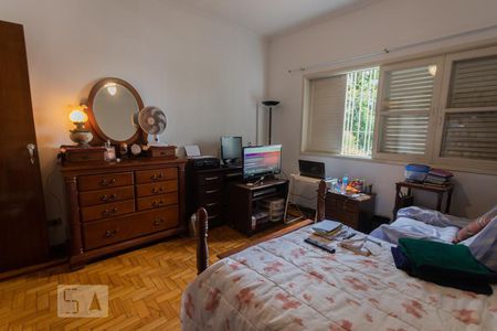 Casa para alugar com 337m², 5 quartos e 3 vagasQuarto 2