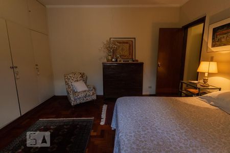 Casa para alugar com 337m², 5 quartos e 3 vagasQuarto 3 - Suíte