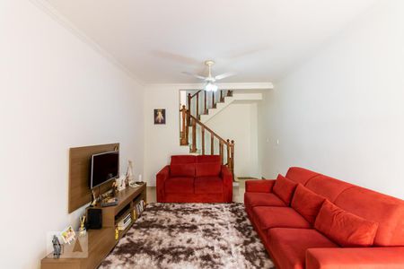Casa de condomínio para alugar com 201m², 3 quartos e 2 vagasSala