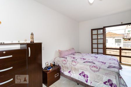 Casa de condomínio à venda com 201m², 3 quartos e 2 vagas Casa de condomínio à venda com 201m², 3 quartos e 2 vagasSuíte 1