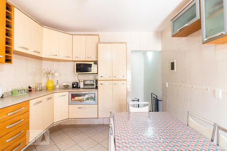 Casa de condomínio à venda com 201m², 3 quartos e 2 vagas Casa de condomínio à venda com 201m², 3 quartos e 2 vagasCozinha