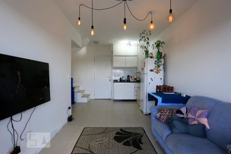 Sala de apartamento para alugar com 1 quarto, 70m² em Jardim Umuarama, São Paulo