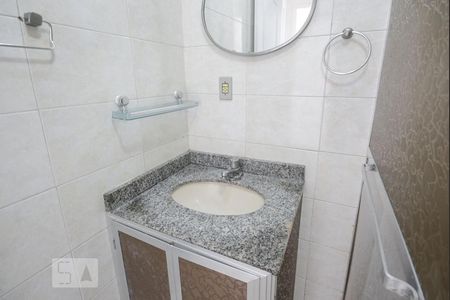 Apartamento à venda com 70m², 2 quartos e 1 vagaBanheiro