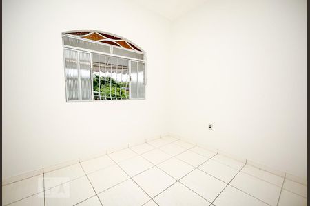 Quarto 1 de apartamento para alugar com 2 quartos, 60m² em Santa Cruz, Belo Horizonte