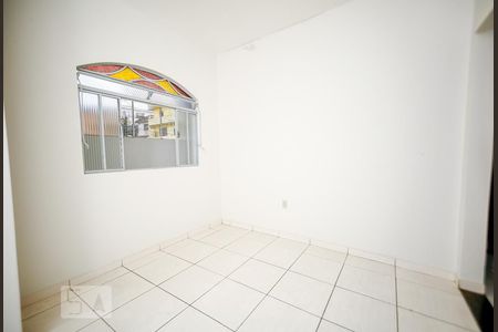 Sala de apartamento para alugar com 2 quartos, 60m² em Santa Cruz, Belo Horizonte