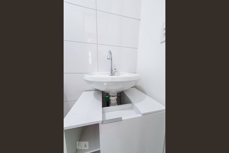 Apartamento para alugar com 40m², 2 quartos e sem vaga Apartamento para alugar com 40m², 2 quartos e sem vagaBanheiro