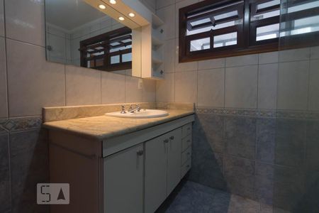 Banheiro de apartamento para alugar com 2 quartos, 100m² em Santo Amaro, São Paulo