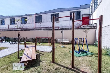 Apartamento para alugar com 42m², 2 quartos e 1 vaga Apartamento para alugar com 42m², 2 quartos e 1 vagaÁrea Comum - Playground
