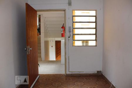 sala de apartamento à venda com 3 quartos, 56m² em Conjunto Habitacional Padre José de Anchieta, São Paulo