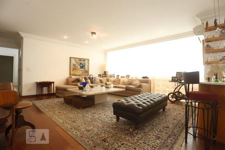 Sala de apartamento à venda com 3 quartos, 240m² em Santa Cecilia, São Paulo