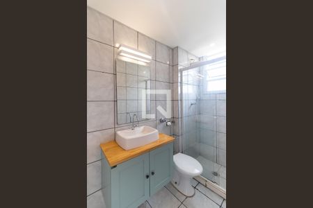 Banheiro de kitnet/studio para alugar com 1 quarto, 38m² em Bela Vista, São Paulo
