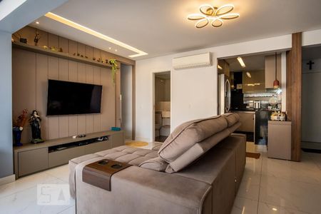 Apartamento à venda com 105m², 3 quartos e 2 vagasSala