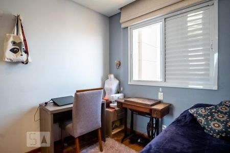 Apartamento à venda com 105m², 3 quartos e 2 vagasQuarto 2