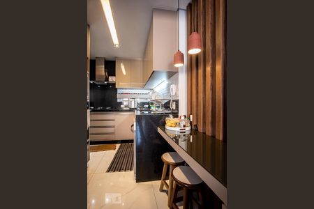 Apartamento à venda com 105m², 3 quartos e 2 vagasCozinha