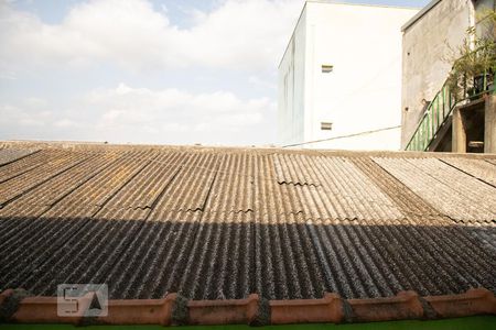 Quarto - Vista de casa para alugar com 1 quarto, 70m² em Bussocaba, Osasco