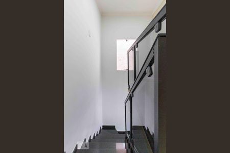 Escada de Acesso de casa à venda com 3 quartos, 261m² em Altos de Vila Prudente, São Paulo