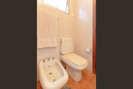 Apartamento para alugar com 198m², 3 quartos e 3 vagasBanheiro da Suíte