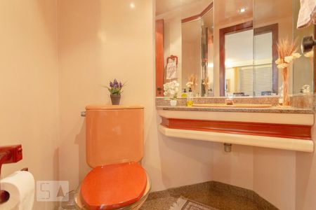 Apartamento para alugar com 198m², 3 quartos e 3 vagasLavabo
