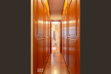 Apartamento para alugar com 198m², 3 quartos e 3 vagasCloset