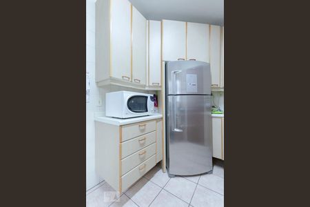 Apartamento para alugar com 198m², 3 quartos e 3 vagasCozinha