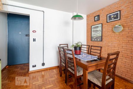 Sala de apartamento para alugar com 3 quartos, 75m² em Pinheiros, São Paulo