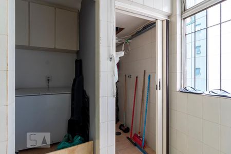 Apartamento para alugar com 75m², 3 quartos e 1 vagaÁrea de Serviço