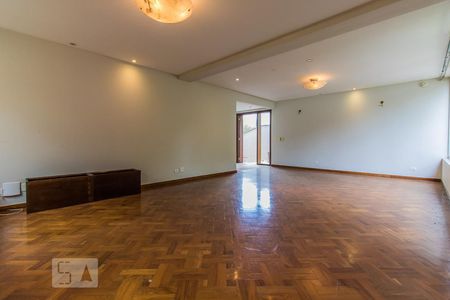Sala de Estar de apartamento à venda com 4 quartos, 390m² em Pacaembu, São Paulo