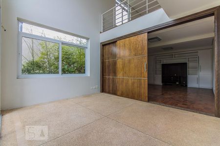 Hall Interno de apartamento à venda com 4 quartos, 390m² em Pacaembu, São Paulo