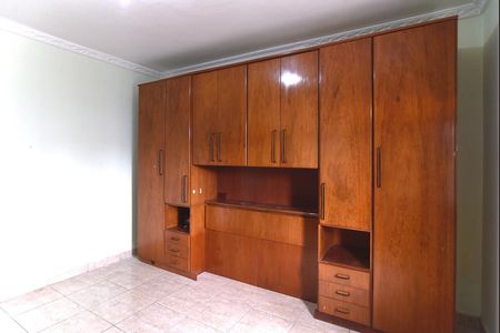 Casa à venda com 200m², 4 quartos e 1 vagaQuarto 2