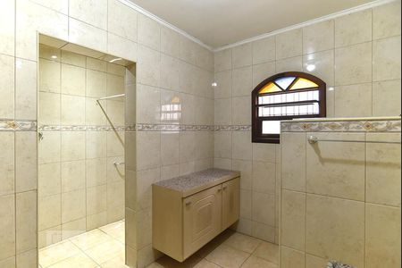 Casa à venda com 200m², 4 quartos e 1 vagaBanheiro 1