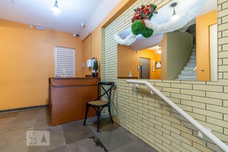 Apartamento à venda com 76m², 2 quartos e 1 vagaHall de entrada