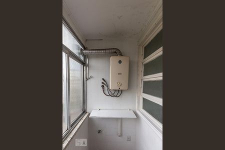 Apartamento à venda com 76m², 2 quartos e 1 vagaÁrea de serviço