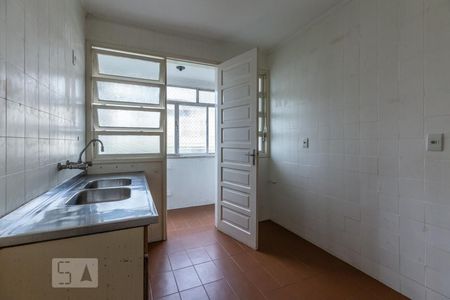 Apartamento à venda com 76m², 2 quartos e 1 vagaCozinha