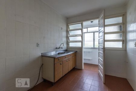Apartamento à venda com 76m², 2 quartos e 1 vagaCozinha