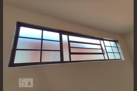 Casa para alugar com 80m², 2 quartos e 1 vaga Casa para alugar com 80m², 2 quartos e 1 vagaDormitório 2