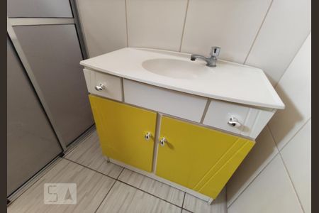 Casa para alugar com 80m², 2 quartos e 1 vaga Casa para alugar com 80m², 2 quartos e 1 vagaBanheiro