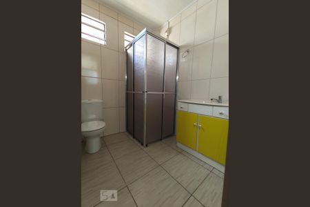 Banheiro de casa para alugar com 2 quartos, 80m² em Vicentina, São Leopoldo