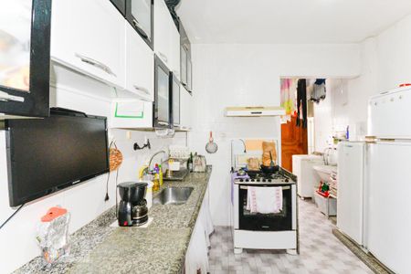 Apartamento à venda com 130m², 4 quartos e 1 vaga Apartamento à venda com 130m², 4 quartos e 1 vagaCozinha