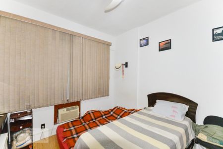 Apartamento à venda com 130m², 4 quartos e 1 vaga Apartamento à venda com 130m², 4 quartos e 1 vagaQuarto 2
