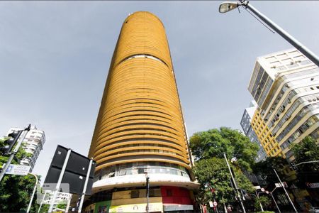 Apartamento para alugar com 55m², 2 quartos e sem vaga Apartamento para alugar com 55m², 2 quartos e sem vagaFachada
