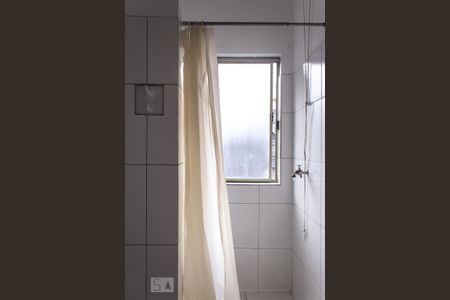 Apartamento para alugar com 55m², 2 quartos e sem vaga Apartamento para alugar com 55m², 2 quartos e sem vagaBanheiro
