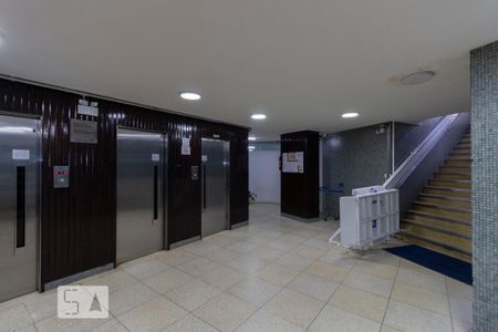 Apartamento para alugar com 55m², 2 quartos e sem vaga Apartamento para alugar com 55m², 2 quartos e sem vagaHall de entrada