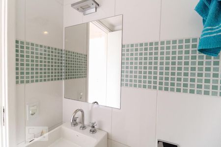 Apartamento para alugar com 62m², 2 quartos e 1 vagaBanheiro