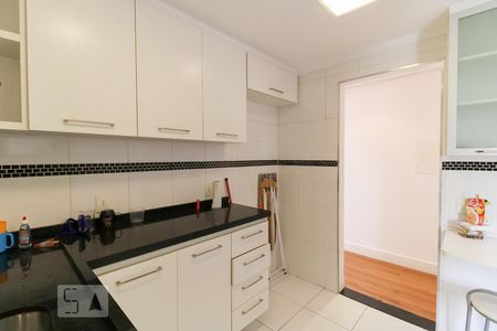 Apartamento para alugar com 62m², 2 quartos e 1 vagaCozinha