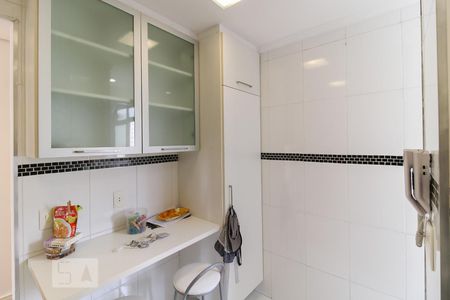 Apartamento para alugar com 62m², 2 quartos e 1 vagaCozinha