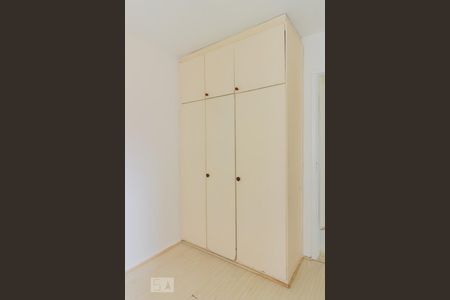 Quarto 2 de apartamento para alugar com 2 quartos, 60m² em Cidade Monções, São Paulo