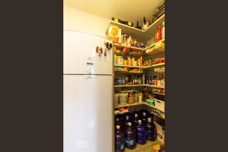 Apartamento à venda com 360m², 4 quartos e 5 vagas Apartamento à venda com 360m², 4 quartos e 5 vagasDispensa