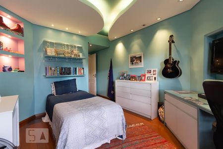 Apartamento à venda com 360m², 4 quartos e 5 vagas Apartamento à venda com 360m², 4 quartos e 5 vagasSuíte 4